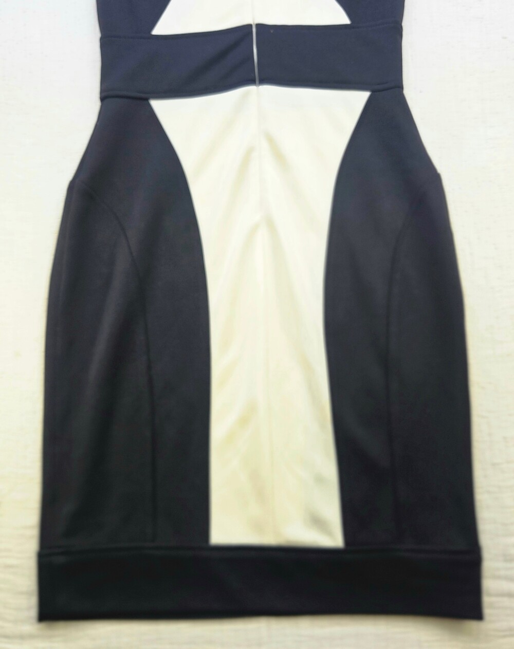 Maggy London Black Cream Colorblock Cap Sleeve Sheath Dress Size 6 - Picture 11 of 11